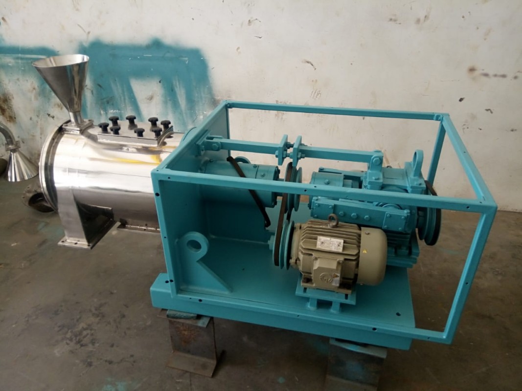 Pusher Centrifuge Machine Falgun Engineering Enterprise Ahmedabad